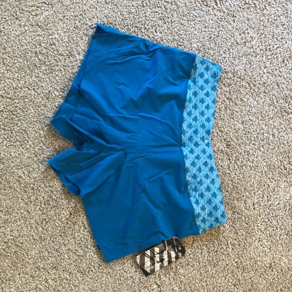 W's FreeStride 4" Shorts - XS